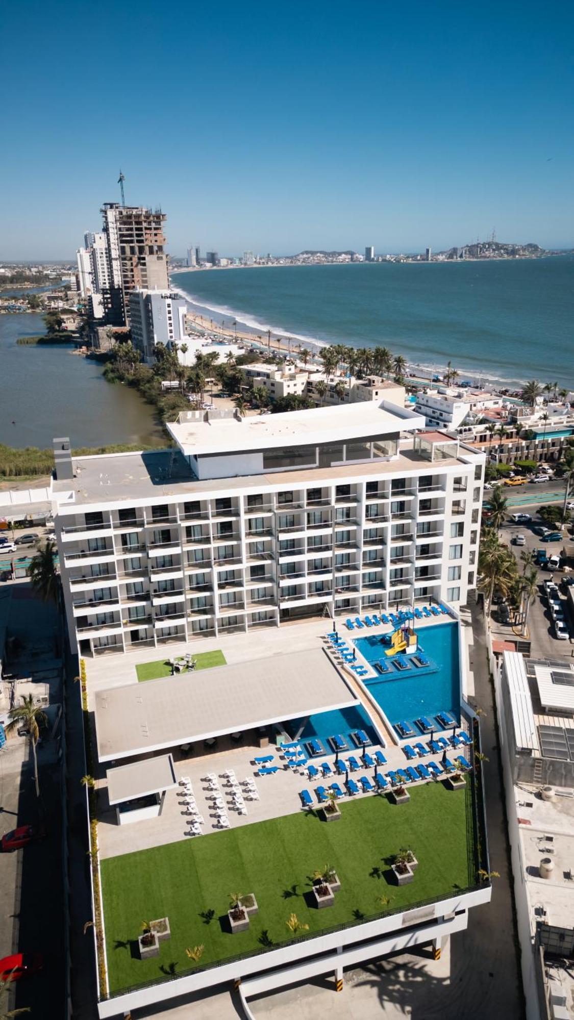 High Garden Grand Hotel Mazatlán Kültér fotó